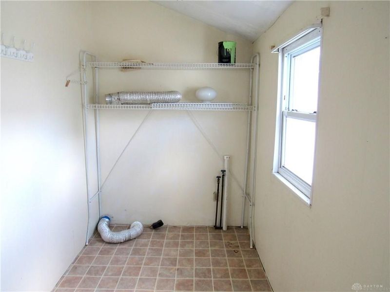 901 E Canal Street, Troy, OH 45373 Photo 9
