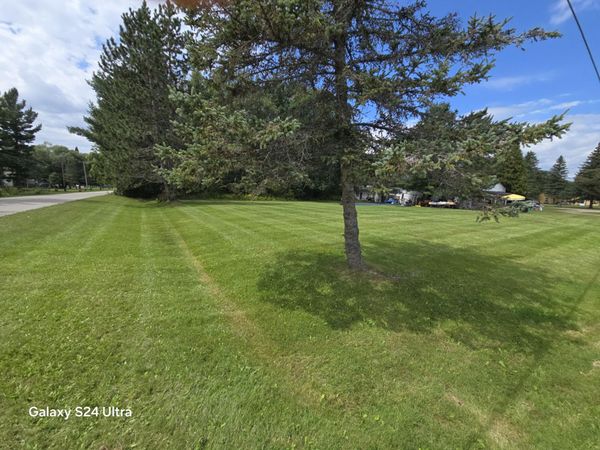 5051 E Houghton Lake Drive, Houghton Lake, MI 48629