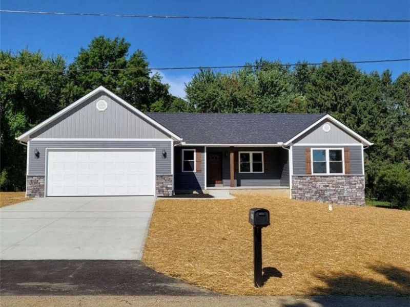 1175 Cyril Avenue SW, Massillon, OH 44647 Photo 1