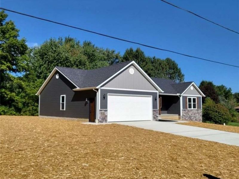 1175 Cyril Avenue SW, Massillon, OH 44647 Photo 2