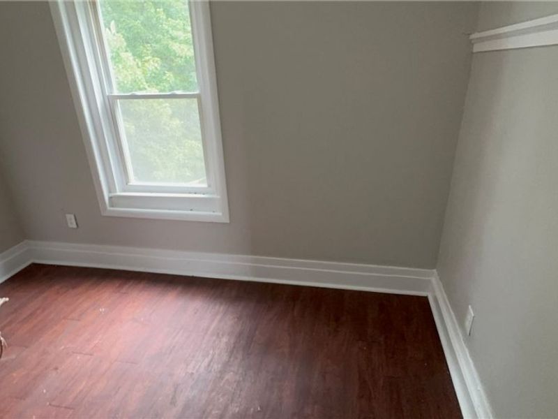 975 Parkwood Drive, Cleveland, OH 44108 Photo 23
