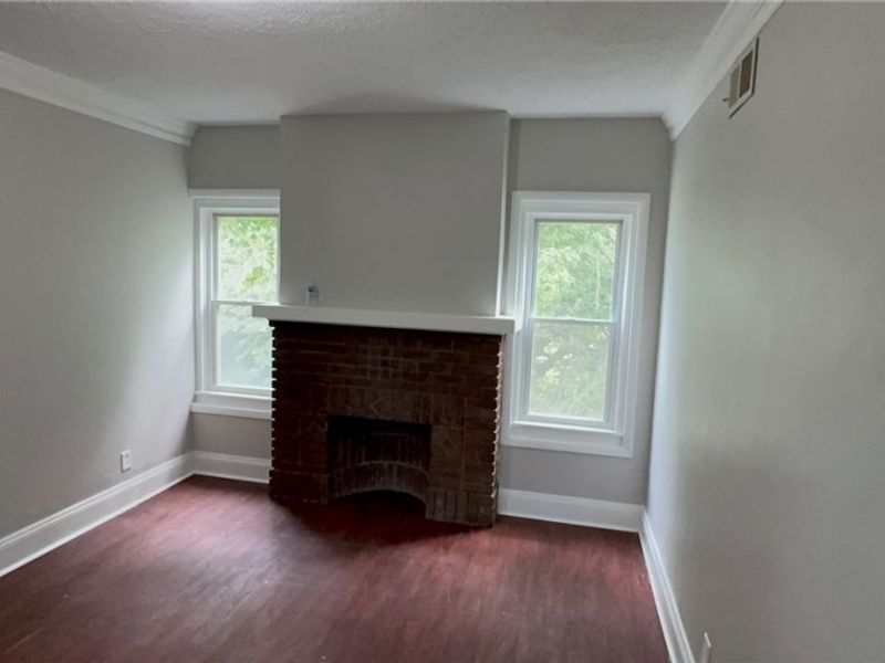 975 Parkwood Drive, Cleveland, OH 44108 Photo 28