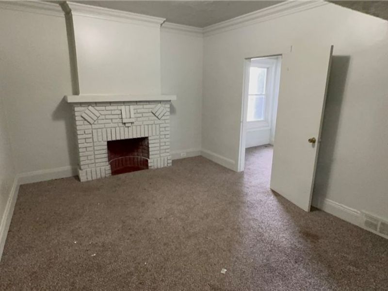 975 Parkwood Drive, Cleveland, OH 44108 Photo 33