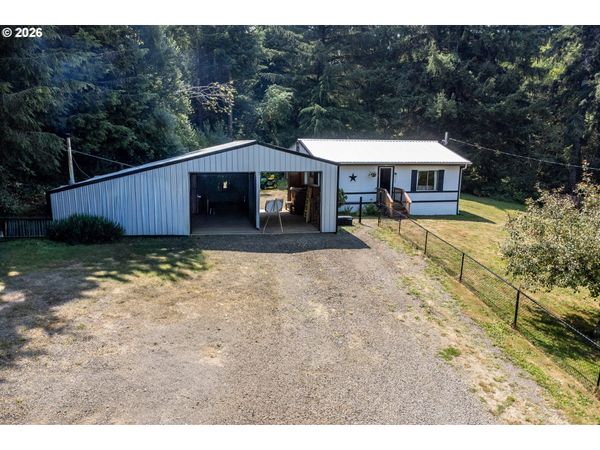 136 N DAVIS LN, Otis, OR 97368