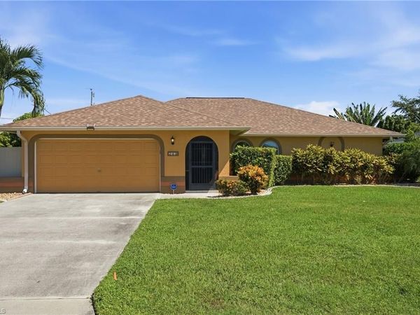 243 SE 1st TER, CAPE CORAL, FL 33990