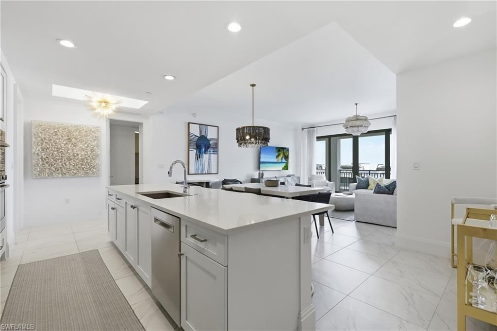 1135 3rd Ave S , Unit 515, Naples, FL 34102 Photo