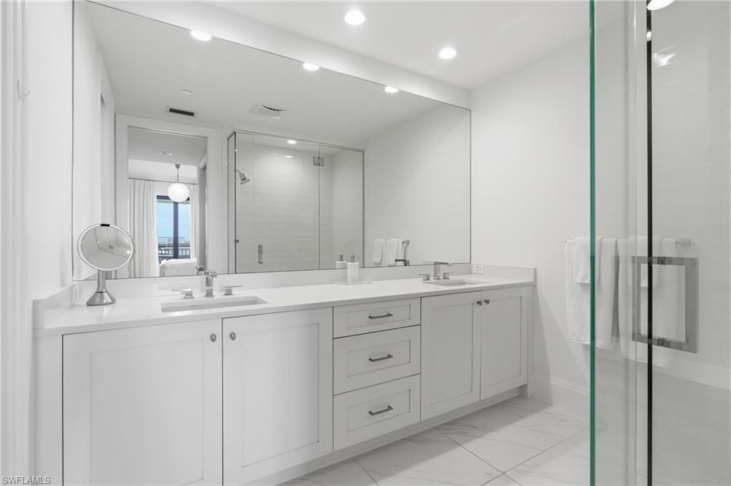 1135 3rd Ave S , Unit 515, Naples, FL 34102 Photo