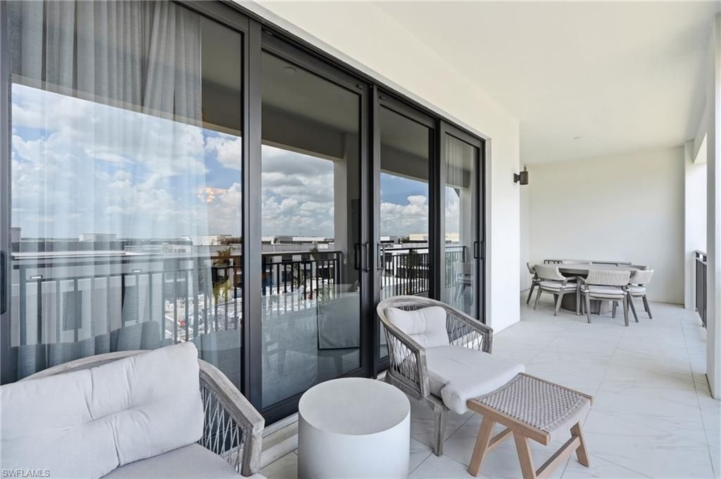 1135 3rd Ave S , Unit 515, Naples, FL 34102 Photo