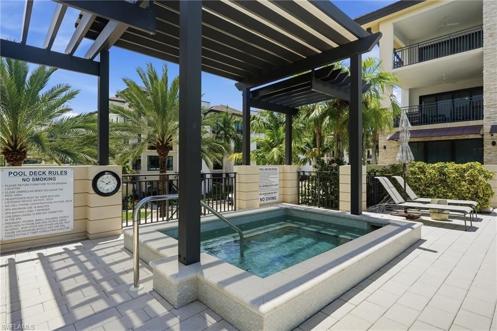 1135 3rd Ave S , Unit 515, Naples, FL 34102 Photo