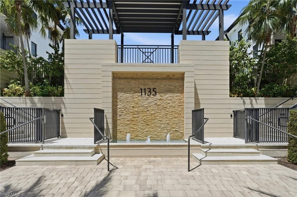 1135 3rd Ave S , Unit 515, Naples, FL 34102 Photo