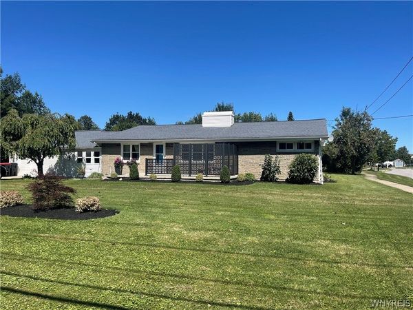 4786 William Street , Depew, NY 14043