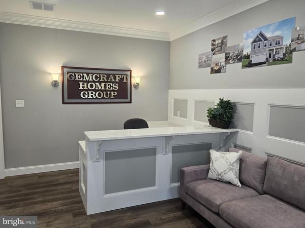 133 N BROADWAY N , Unit C101, PENNSVILLE, NJ 08070