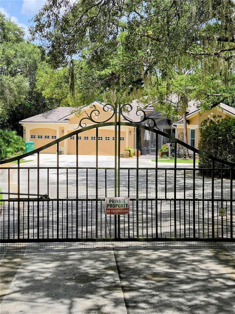 1251 Alabama Avenue, Lady Lake, FL 32159 Photo