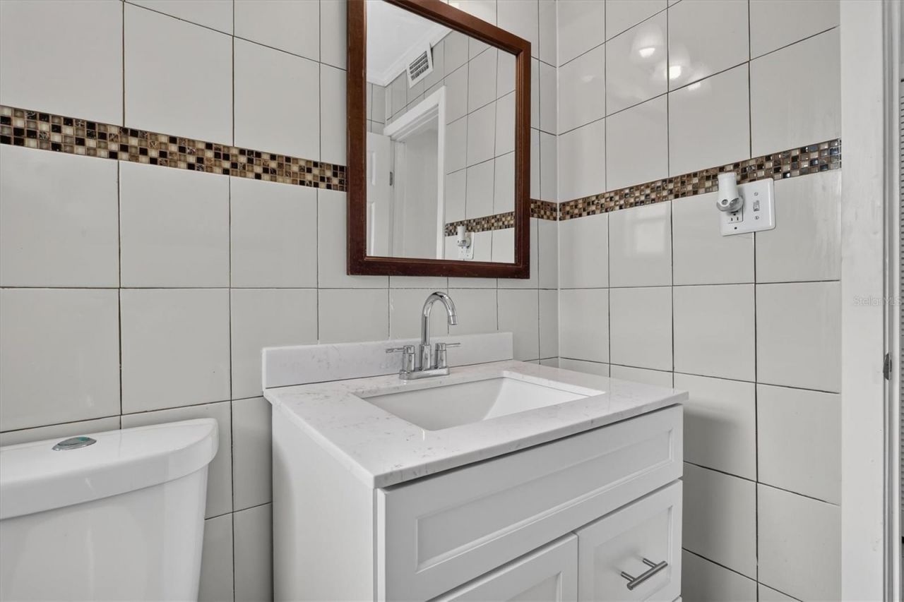 208 Palmyra Drive, Orlando, FL 32807 Photo