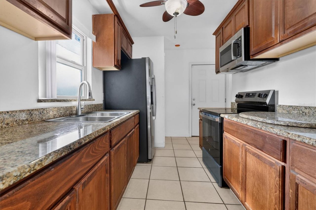 208 Palmyra Drive, Orlando, FL 32807 Photo