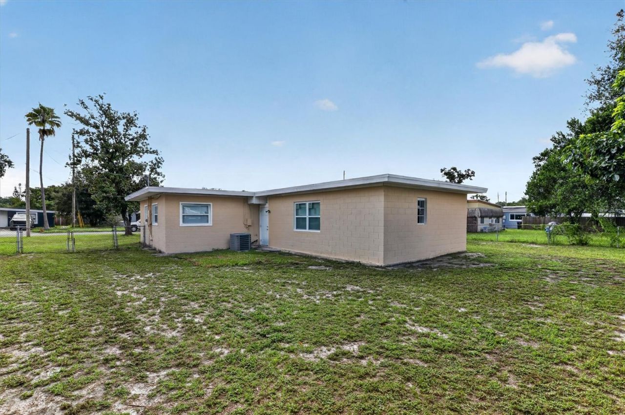 208 Palmyra Drive, Orlando, FL 32807 Photo