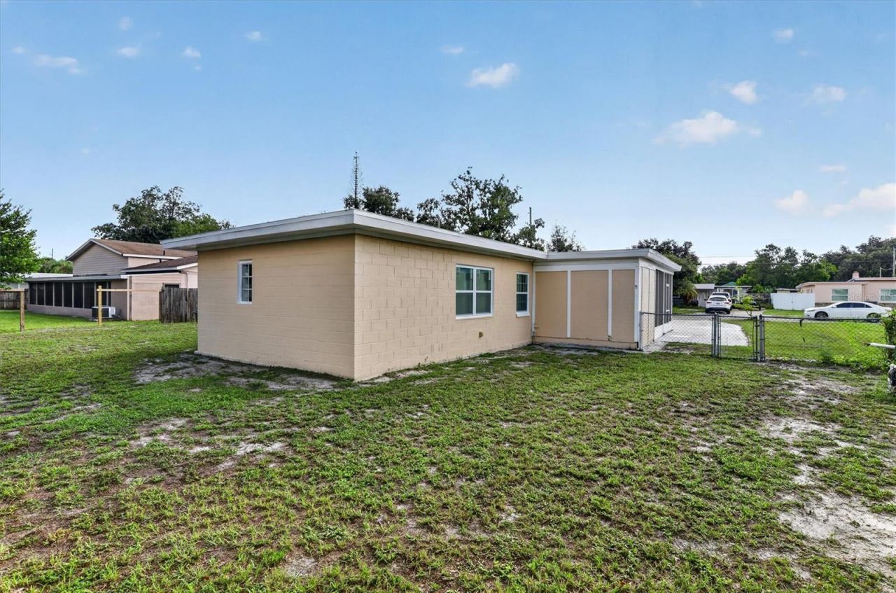 208 Palmyra Drive, Orlando, FL 32807 Photo