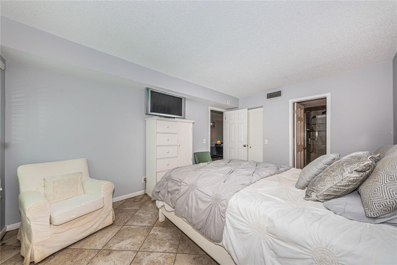 6269 Palma Del Mar Boulevard S, Unit 112, Saint Petersburg, FL 33715 Photo