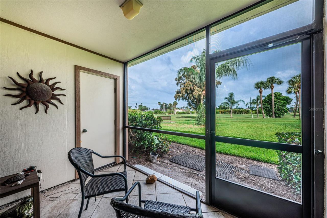 6269 Palma Del Mar Boulevard S, Unit 112, Saint Petersburg, FL 33715 Photo