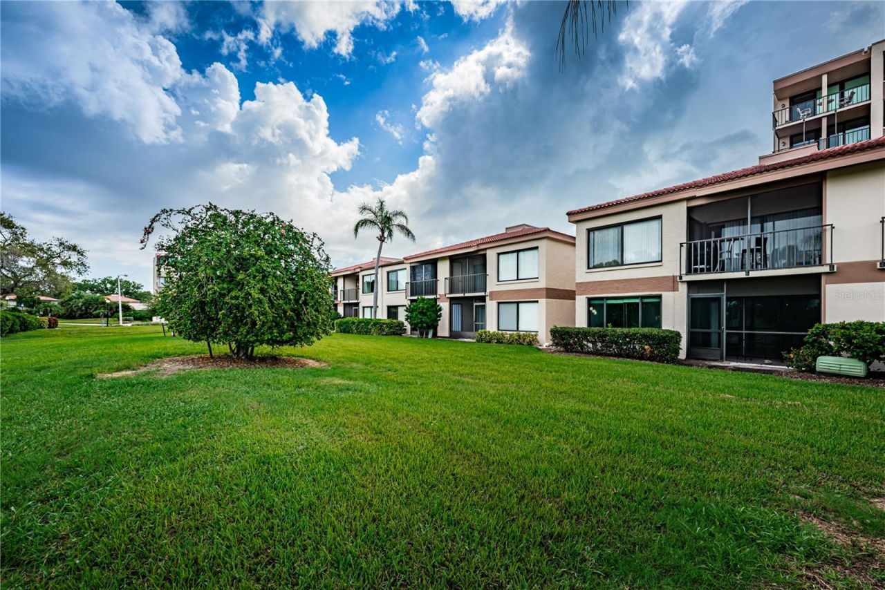 6269 Palma Del Mar Boulevard S, Unit 112, Saint Petersburg, FL 33715 Photo