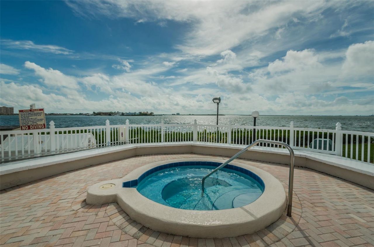 6269 Palma Del Mar Boulevard S, Unit 112, Saint Petersburg, FL 33715 Photo