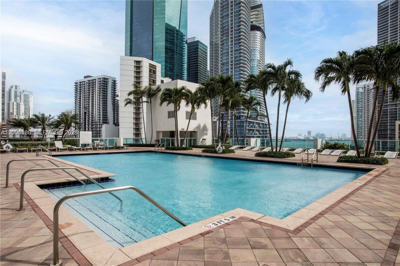 31 SE 5th St, Unit 4121, Miami, FL 33131 Photo