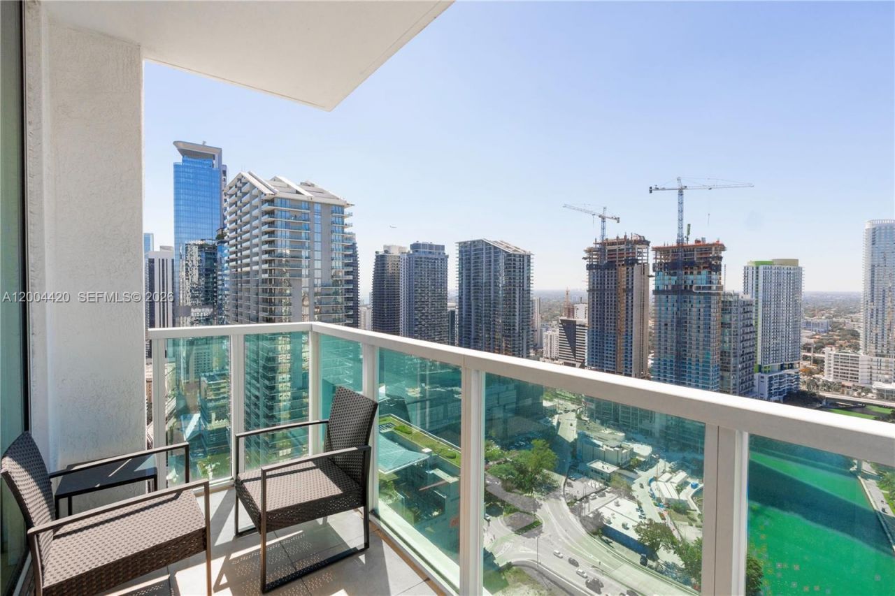 31 SE 5th St, Unit 4121, Miami, FL 33131 Photo