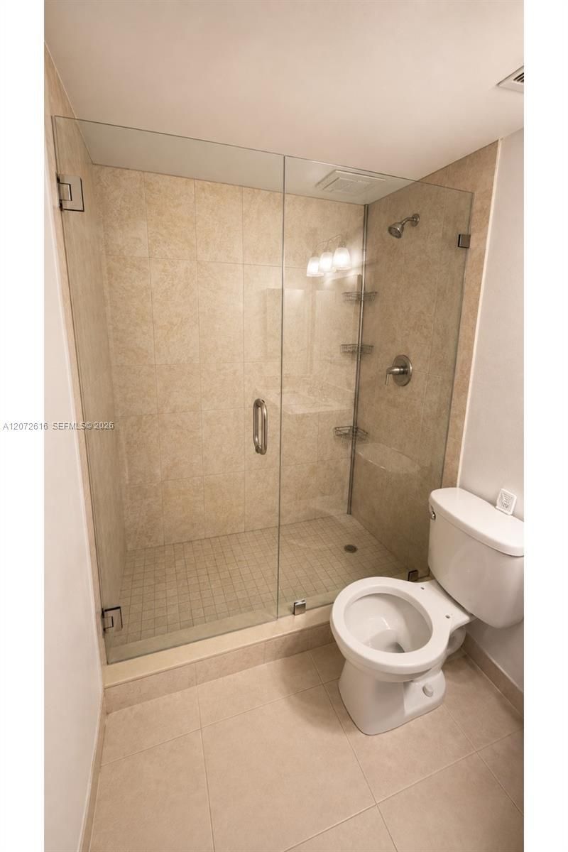 Please Call For Address, Unit 302, Miami, FL 33172 Photo