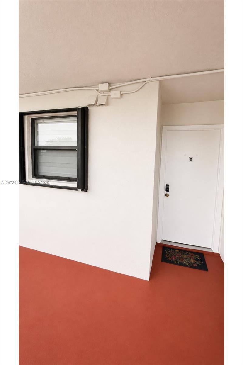 Please Call For Address, Unit 302, Miami, FL 33172 Photo