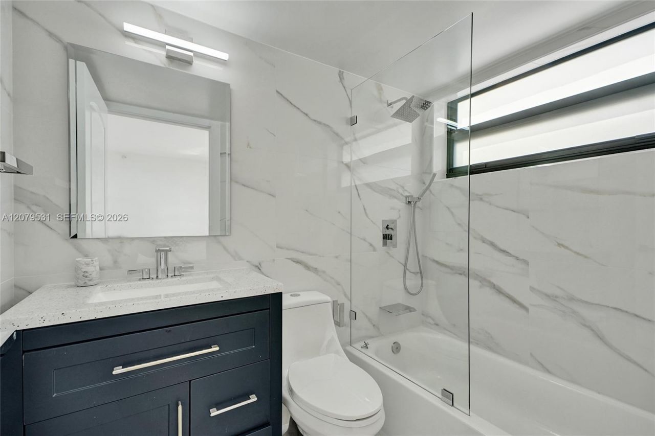 6820 Indian Creek Dr, Unit 9A, Miami Beach, FL 33141 Photo