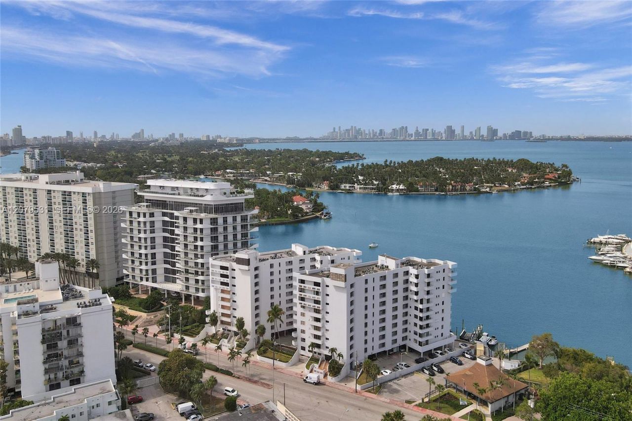 6820 Indian Creek Dr, Unit 9A, Miami Beach, FL 33141 Photo