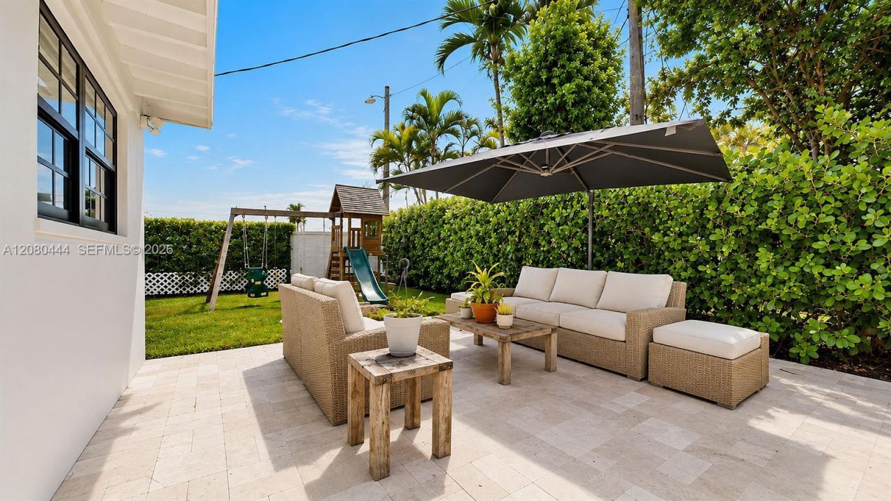 6 Carmona Ave , Coral Gables, FL 33134 Photo