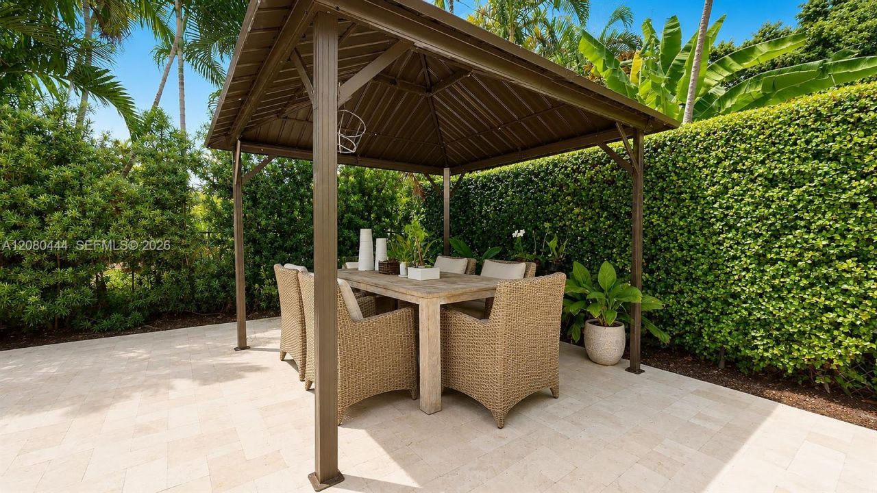 6 Carmona Ave , Coral Gables, FL 33134 Photo