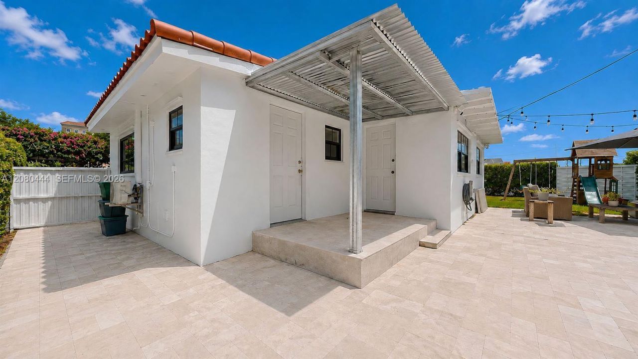 6 Carmona Ave , Coral Gables, FL 33134 Photo