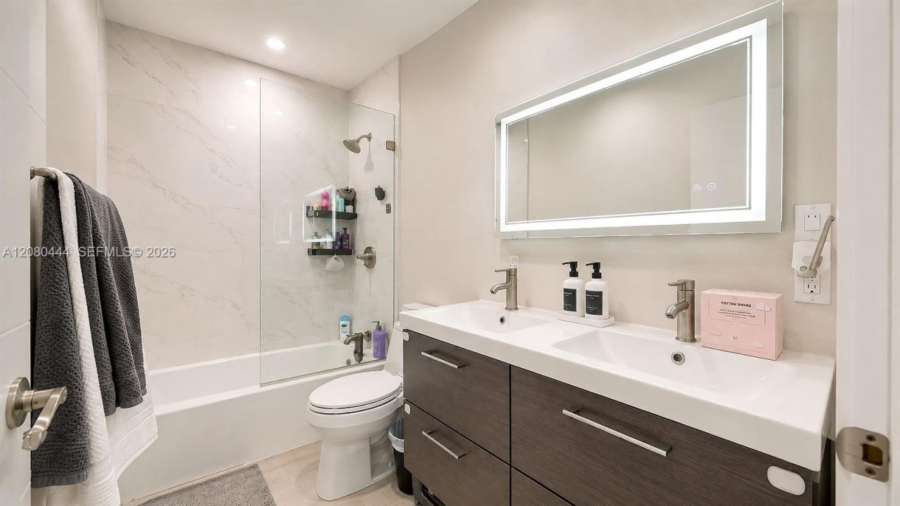 6 Carmona Ave , Coral Gables, FL 33134 Photo