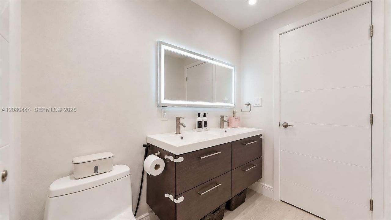 6 Carmona Ave , Coral Gables, FL 33134 Photo