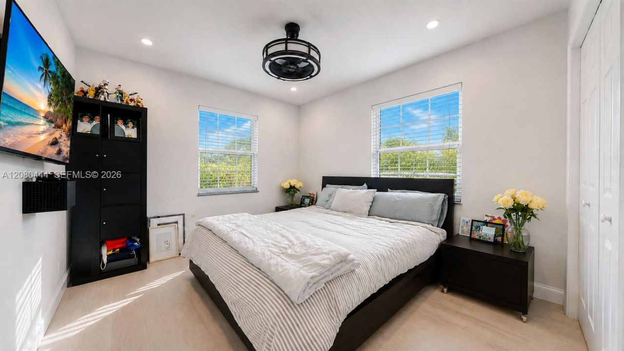 6 Carmona Ave , Coral Gables, FL 33134 Photo