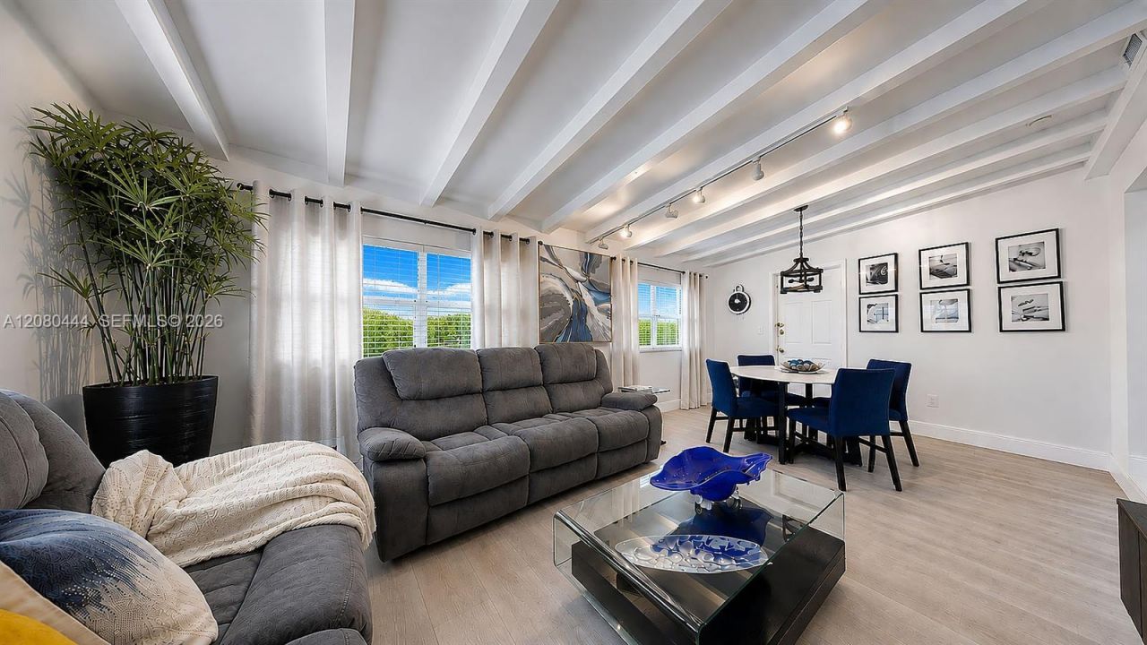 6 Carmona Ave , Coral Gables, FL 33134 Photo