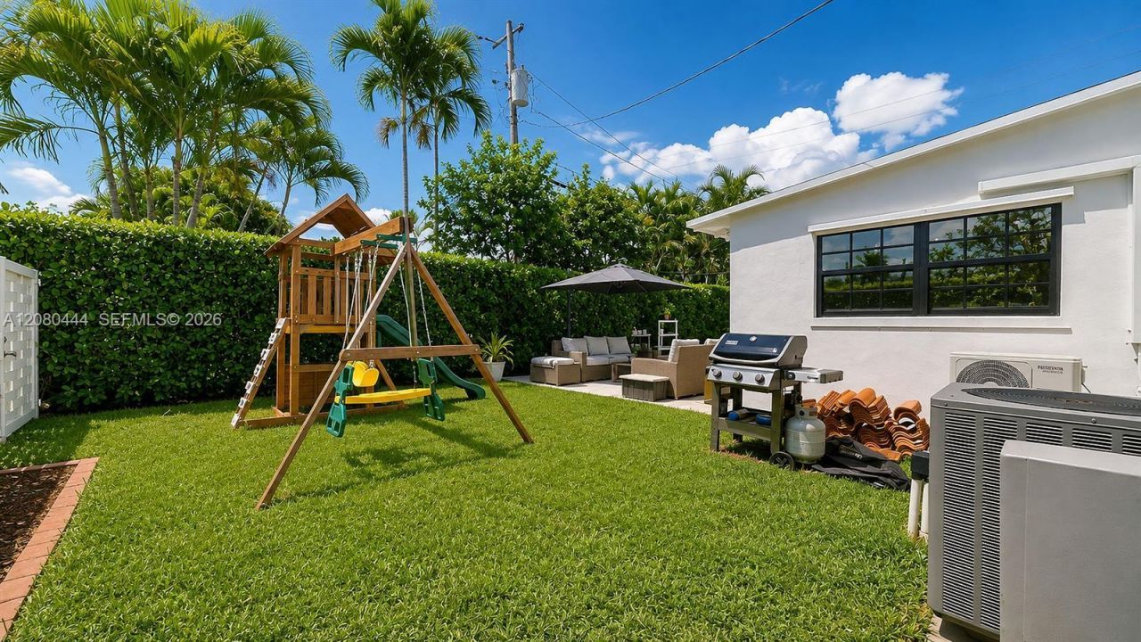 6 Carmona Ave , Coral Gables, FL 33134 Photo