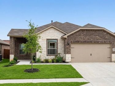 5500 Gold Pond Drive, Fort Worth, TX 76179