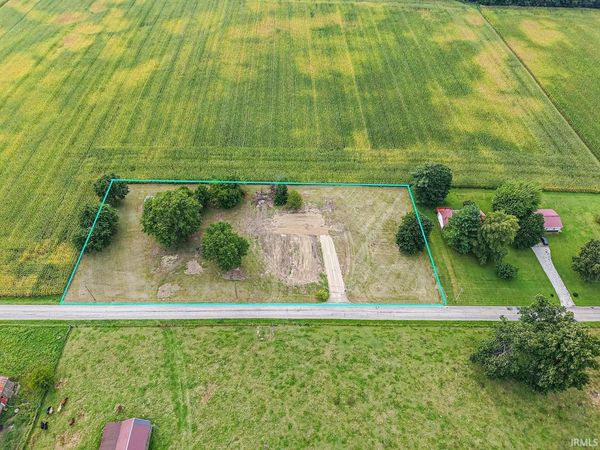 9101 N County Road 650 Road, Albany, IN 47320
