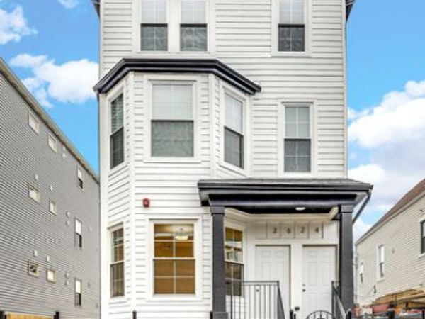 3624 W George Street , Unit G, Chicago, IL 60618