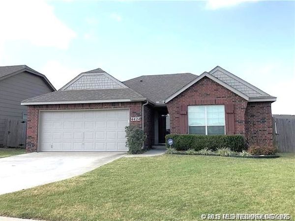 4424 N 35th Street , Broken Arrow, OK 74014