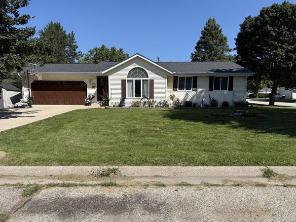 531 Susie STREET, Delavan, WI 53115