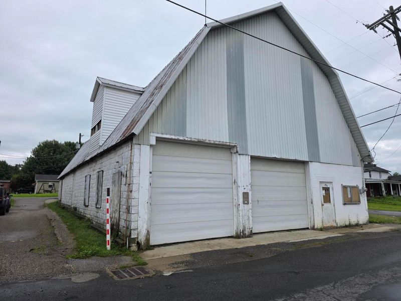19 N Liberty Street, Alexandria, OH 43001 Photo 1
