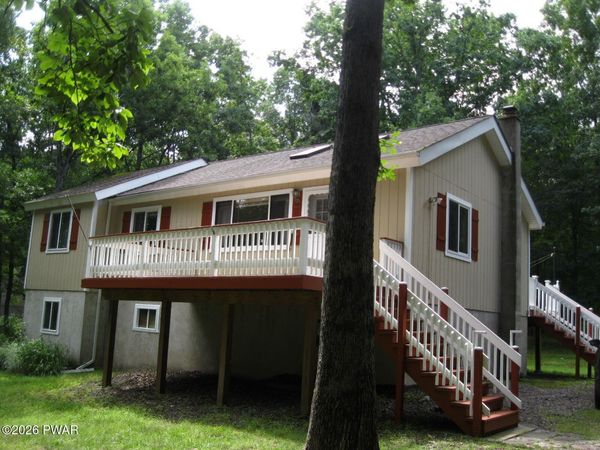 171 Deer Run Road, Hawley, PA 18428