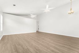 129 Balbriggan Drive photo 4