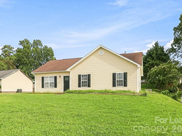 1109 Crescent Way , Wingate, NC 28174