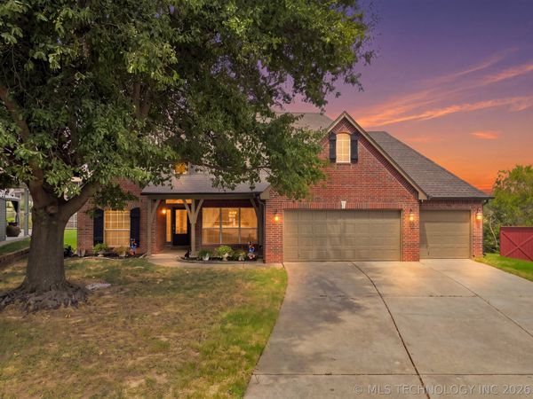 325 E 112th Street S, Jenks, OK 74037