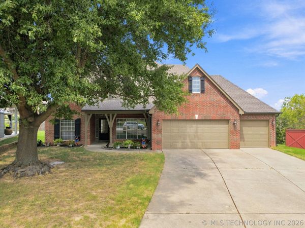 325 E 112th Street S, Jenks, OK 74037